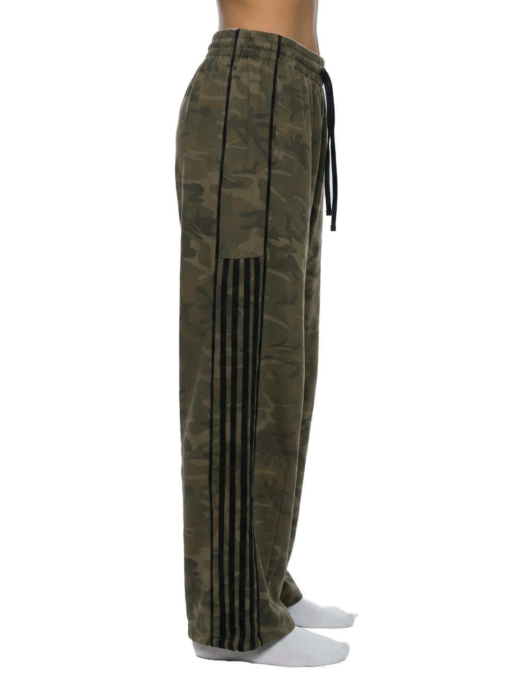 Unisex Camo Wide Leg Sweatpants
